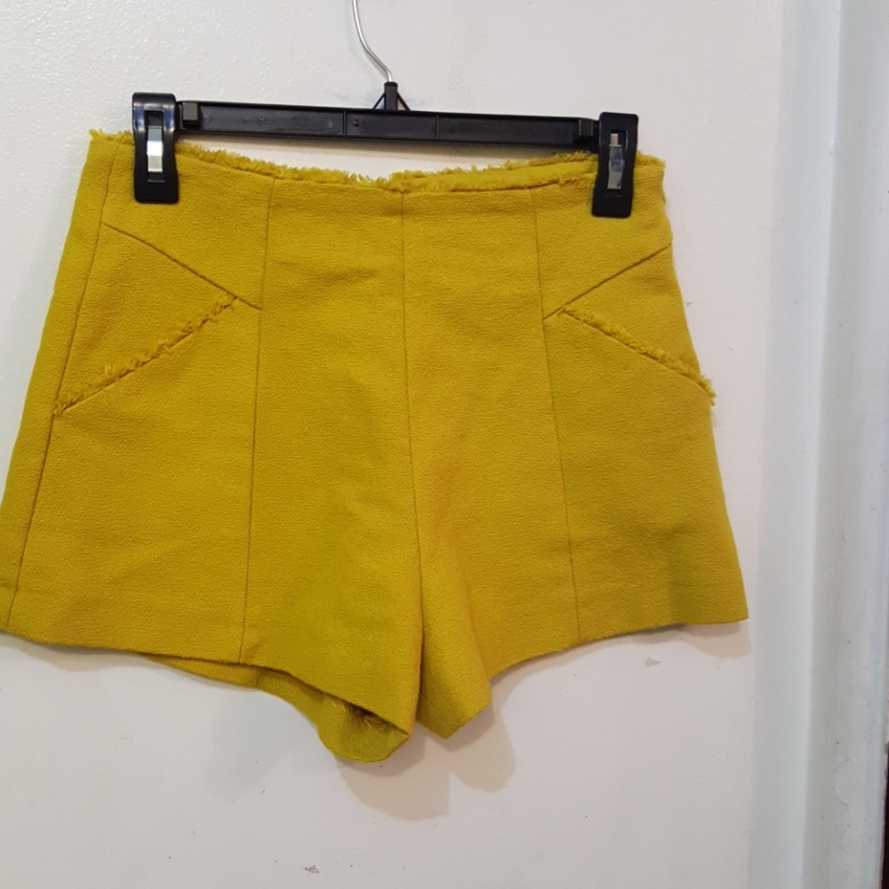Zara Trafaluc yellow dress short